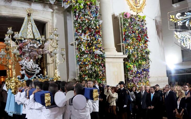 La procesión